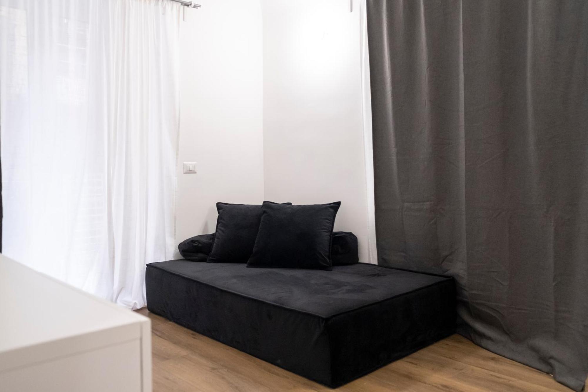 Centro-5Stelle 10 Minuti Dal Mare A Piedi Apartment Savona Exterior foto